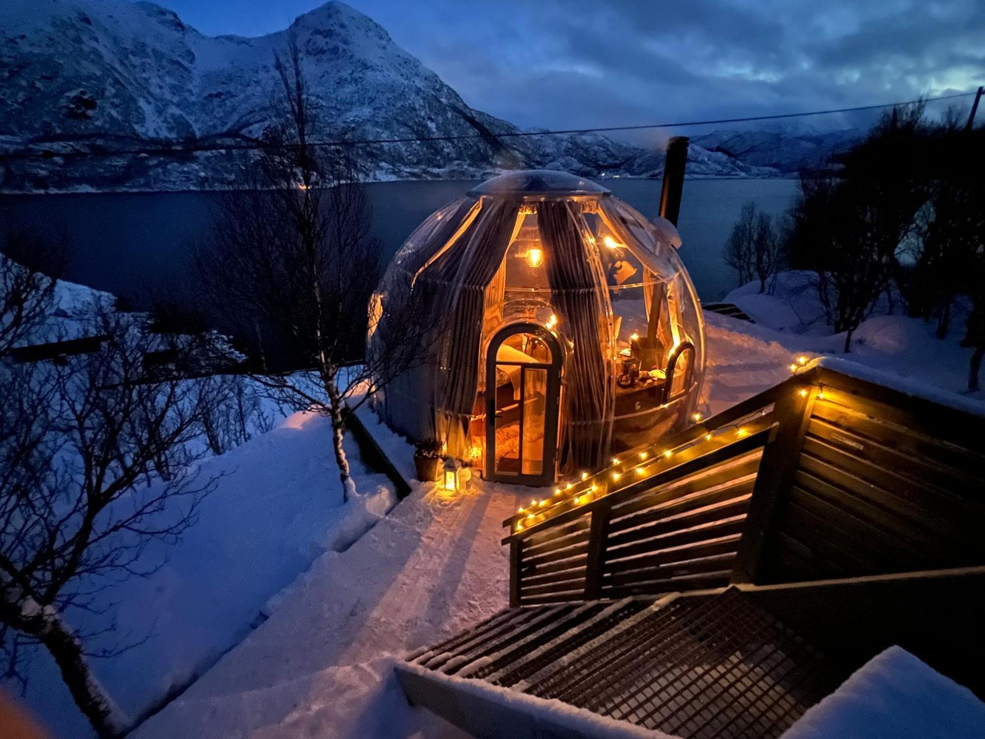 Lofoten Glampingdome Myrland Eksteriør bilde